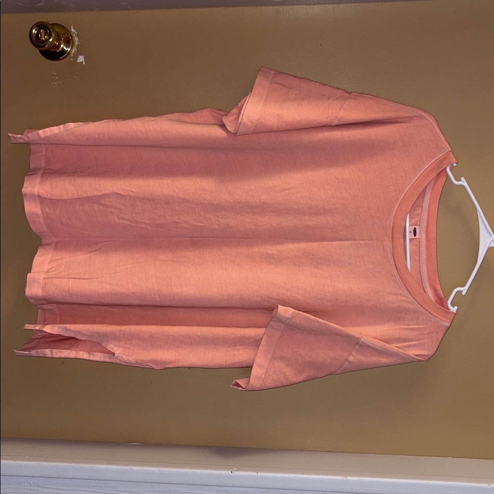 Old Navy Coral Short Sleeve Tee